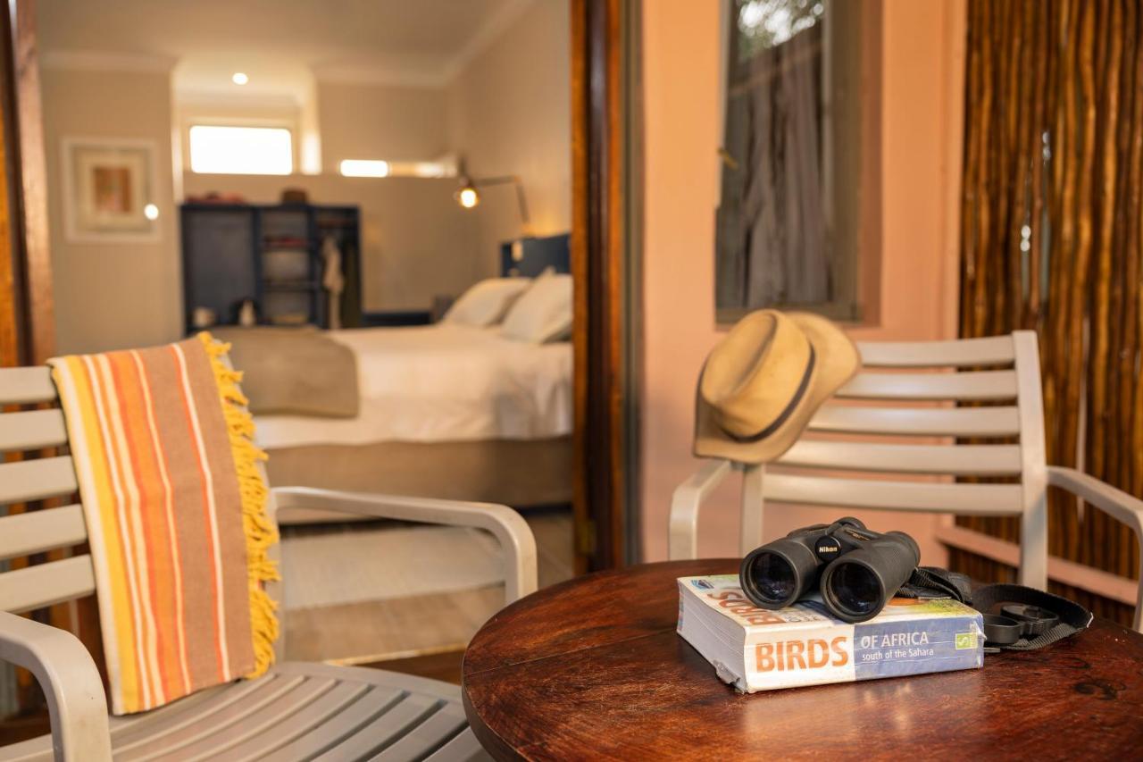 Sedia Hotel Maun Bagian luar foto