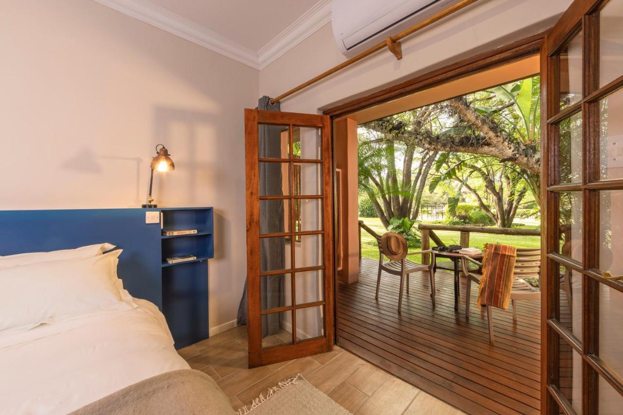 Sedia Hotel Maun Bagian luar foto