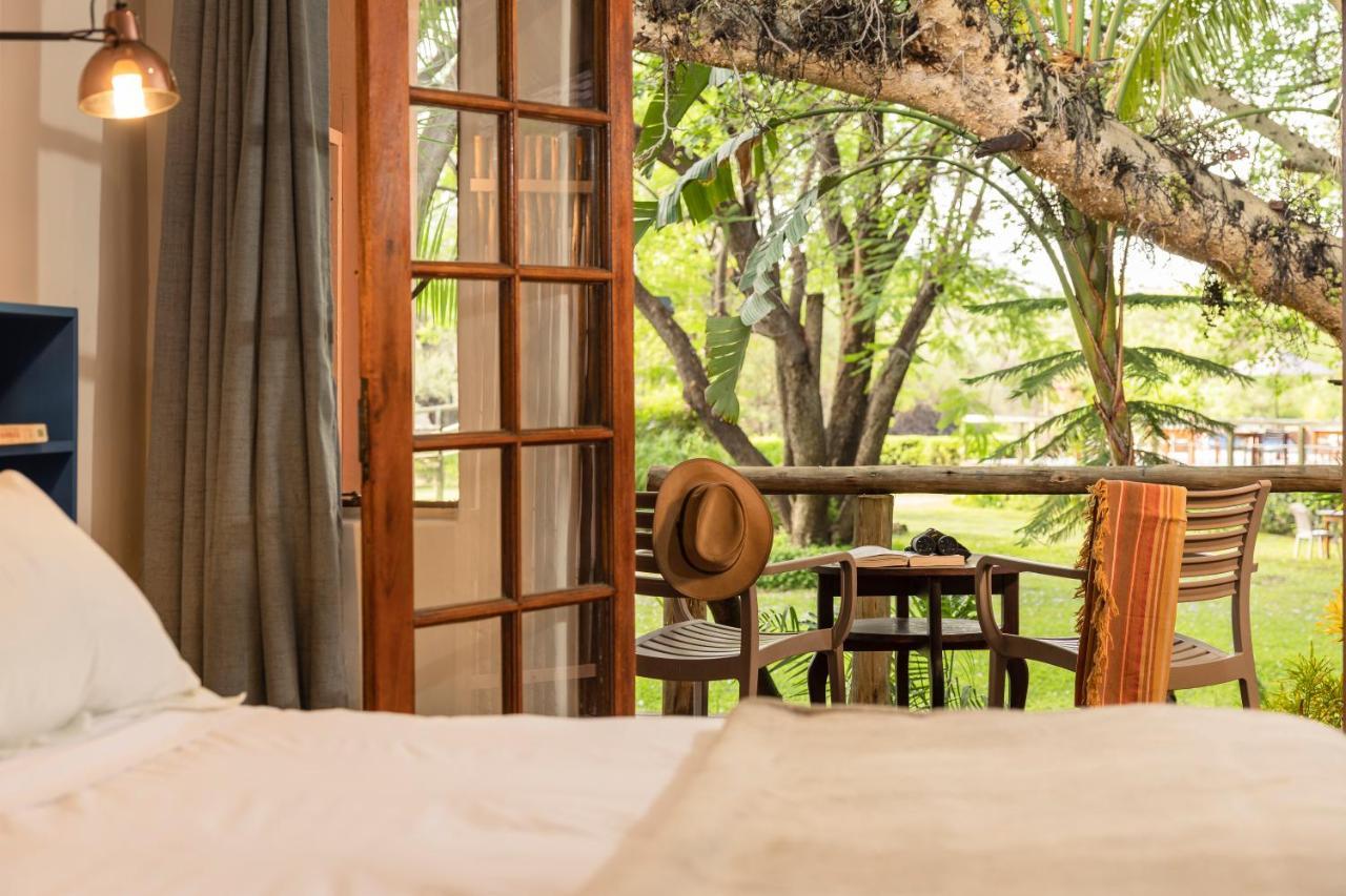 Sedia Hotel Maun Bagian luar foto